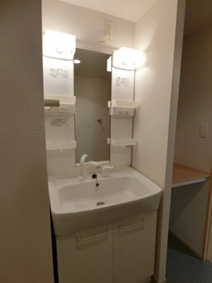 【独立洗面台】 | メゾフォルテ2