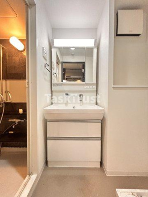 【洗面所】 | リ・フォルーチェ大阪城