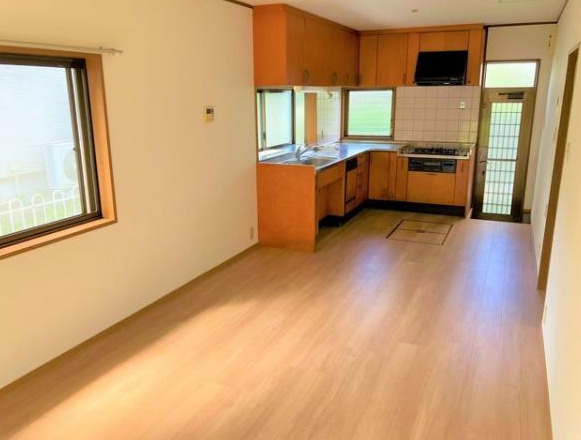 帝塚山南2丁目戸建の居間・リビング