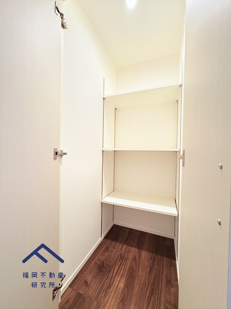 エンクレストベイサイド通りの玄関