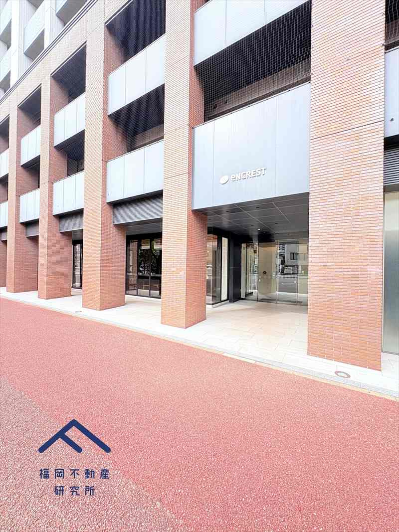 エンクレストベイサイド通りのエントランス