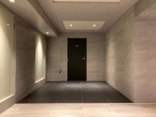 アイルカナーレ向島のロビー