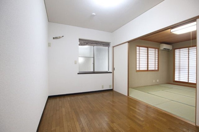 【洋室】 | 築地國末ビル | 使い勝手のいい洋室です