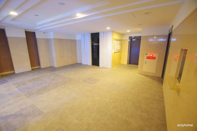 プレサンス新大阪クレスタ　仲介手数料無料のロビー