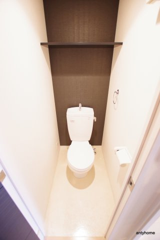 プレサンス新大阪クレスタ　仲介手数料無料のトイレ