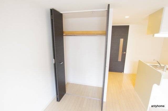 プレサンス新大阪クレスタ　仲介手数料無料の収納