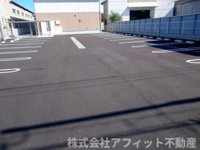 【駐車場】 | グランシャリオⅡ