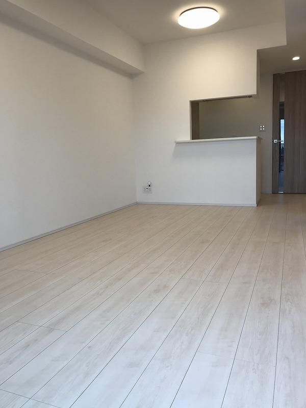 RELUXIA東向島の居間・リビング