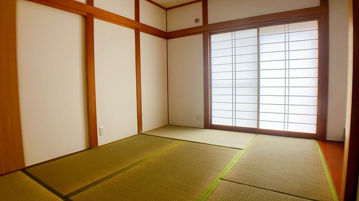 安佐南区長楽寺1丁目の和室