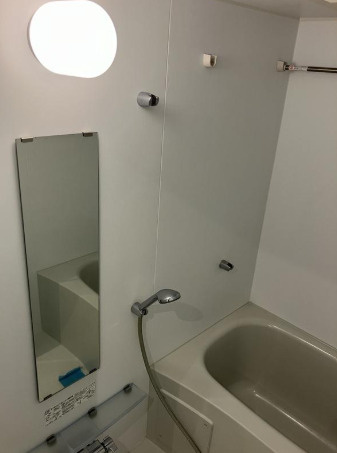 ARTESSIMO CREAの浴室