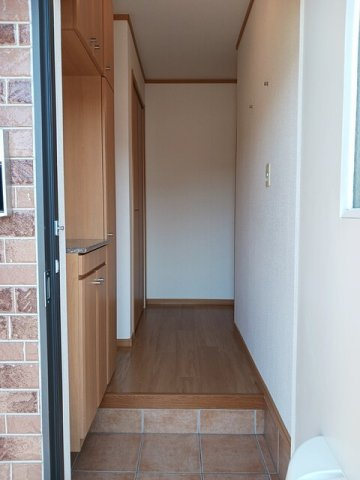 メゾン　ルミエールＡの玄関