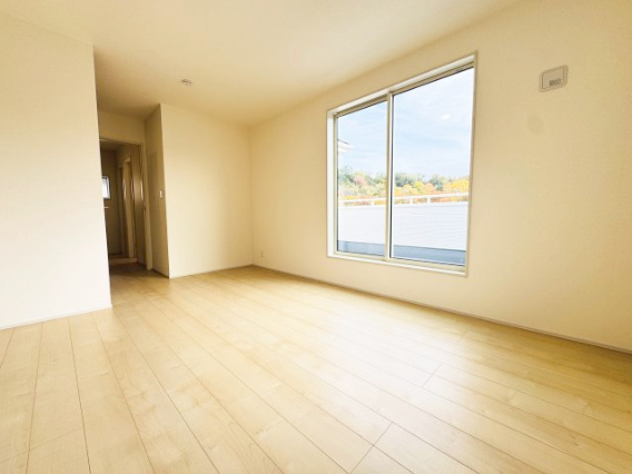 『八王子市新築戸建て』八王子市寺田町761-21【仲介手数料無料】　新築戸建ての洋室|～仲介手数料無料☆八王子ひなた不動産～八王子市寺田町　新築戸建て