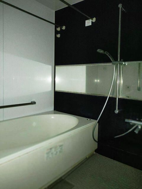 レジデンシャルステート南千住の浴室