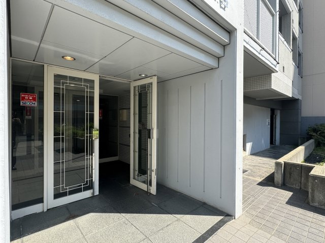 ラ・ハイール住吉のエントランス