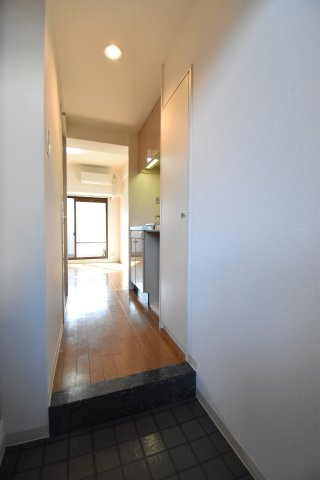 ラ・ハイール住吉の玄関