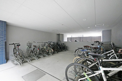 【その他共用部分】 | プレサンス OSAKA DOMECITYビーツ | 駐輪場です