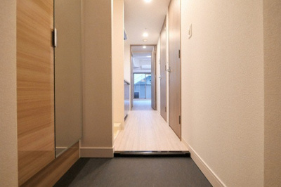 【玄関】 | プレサンス OSAKA DOMECITYビーツ | きれいな玄関です