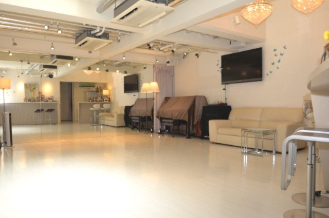 コルティーレ世田谷のロビー|落ち着いたロビーです