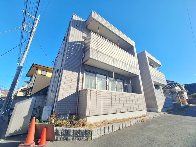 日進町１丁目メゾンの外観