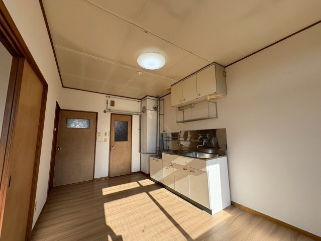 ひまわりマンションの居間・リビング