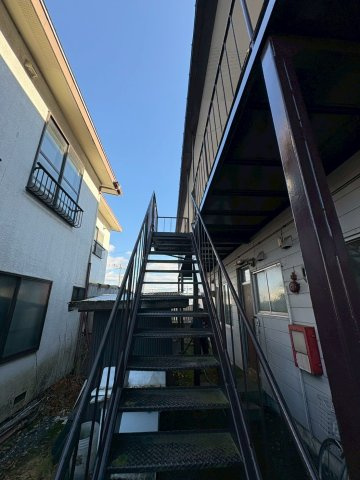 ひまわりマンションのエントランス