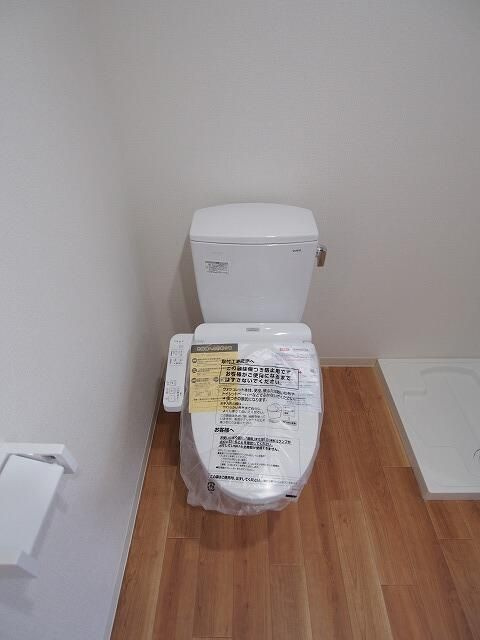 リブ・テイル　３０３号室のトイレ