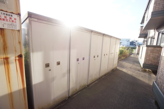 ジェニアル西谷のその他