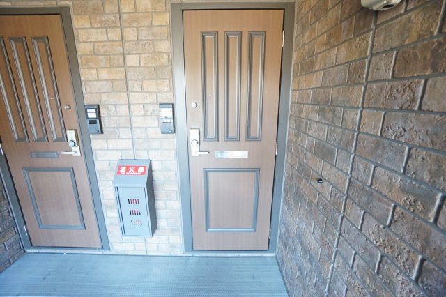 ジェニアル西谷のエントランス