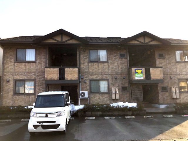 ジェニアル西谷の外観