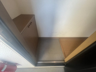 【玄関】