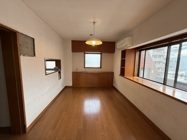 サンローズの居間・リビング