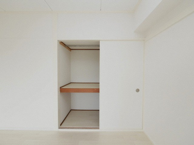 松栄大正ハイツの収納