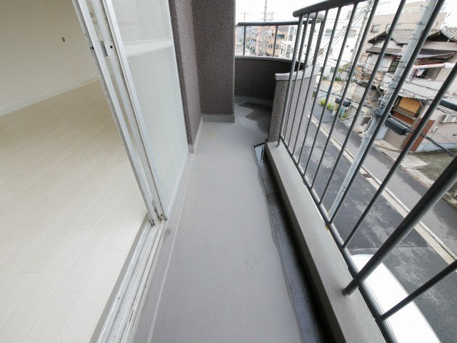 松栄大正ハイツのバルコニー