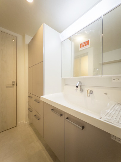 マンション第二恵比寿苑の洗面所