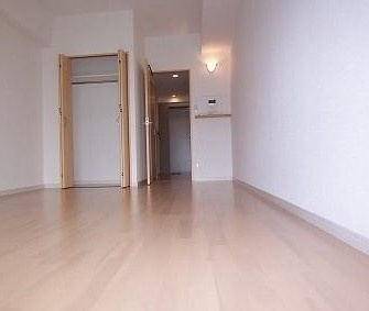 GENOVIA亀戸green wallの居間・リビング