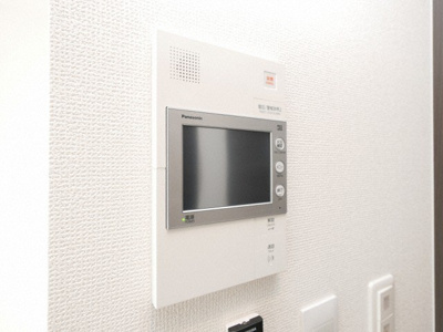 【セキュリティ】 | エステムコート新大阪ⅩⅢニスタ | モニター付きインターホンです