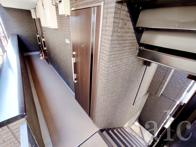 中野区本町６丁目の賃貸マンションのロビー|落ち着いたロビーです