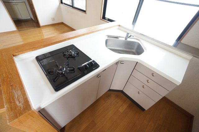 リバティ・ヴィラ　B棟のキッチン