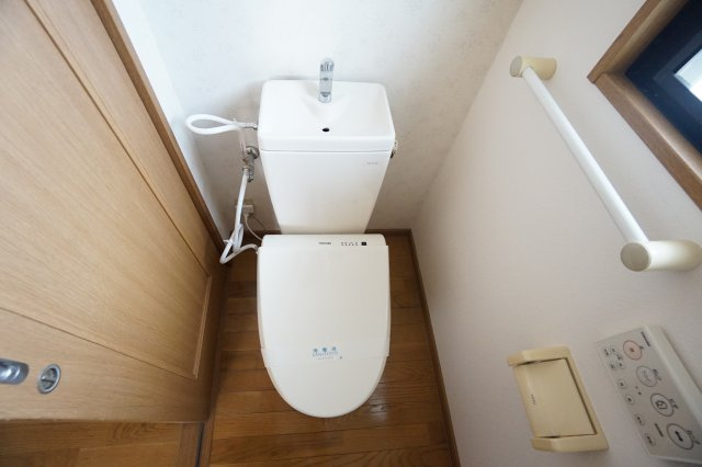 リバティ・ヴィラ　B棟のトイレ