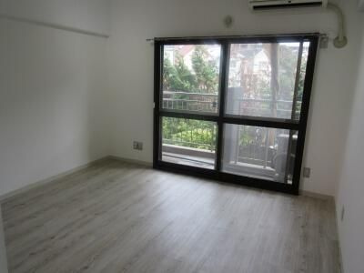 パークサイドマンション松が丘の居間・リビング