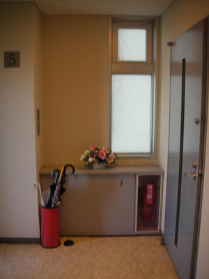 【玄関】 | 伸治ビル