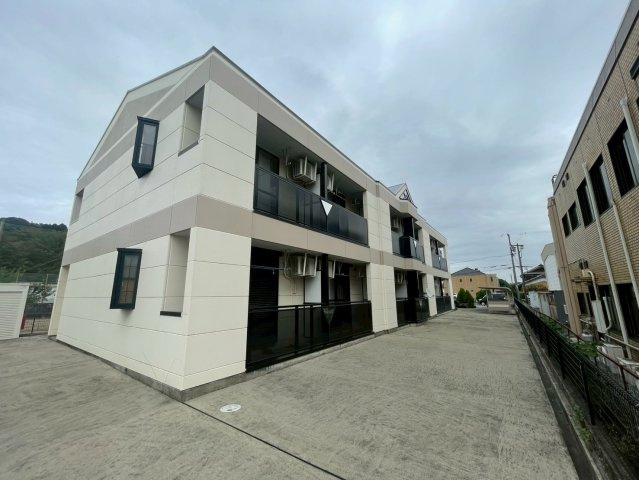 三重県亀山市関町　一棟アパート