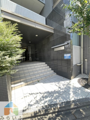 【エントランス】 | アーデン春岡