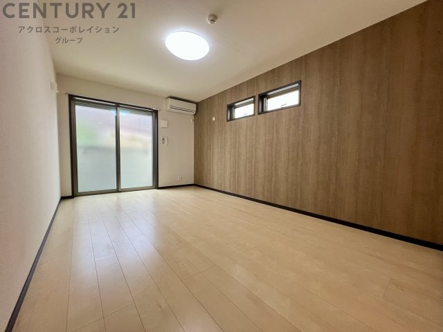 2面採光！エアコン付き！