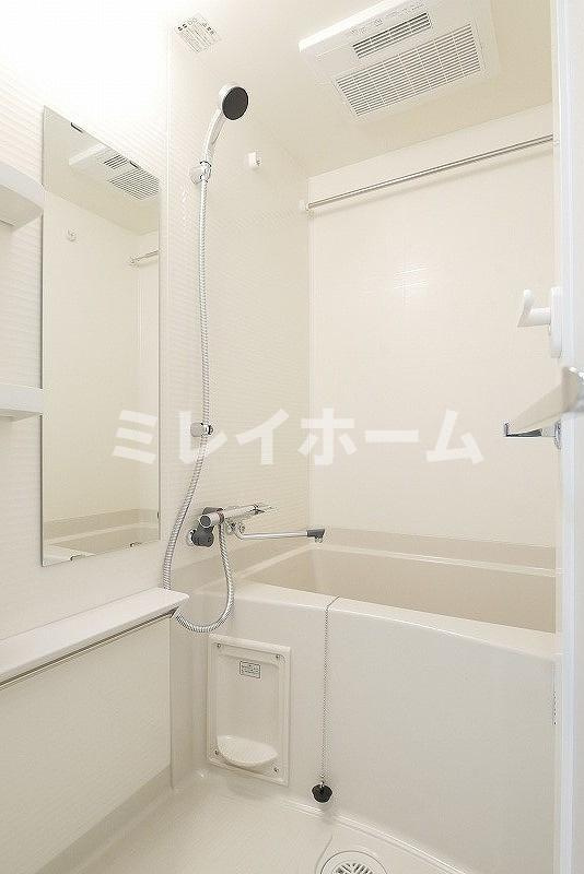 ラフィスタ下丸子の浴室