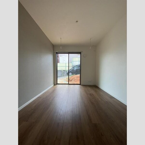 ミオーナ香住ヶ丘Ⅱの居間・リビング