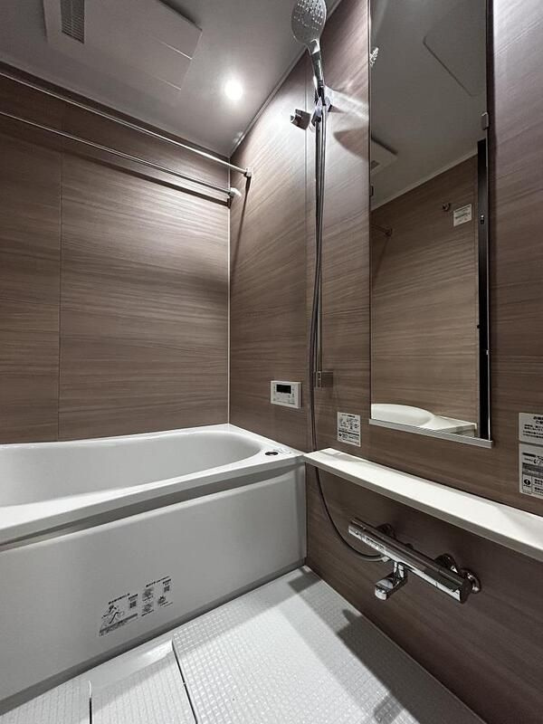 STANDZ柿の木坂の浴室