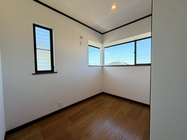 和泉市いぶき野1丁目戸建（駐車2台）の洋室