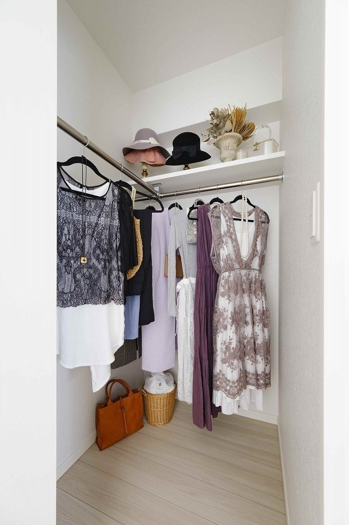 エンクレスト香椎駅前の玄関