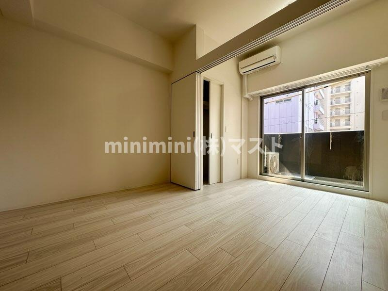 大阪市浪速区下寺３丁目の賃貸マンションの内装